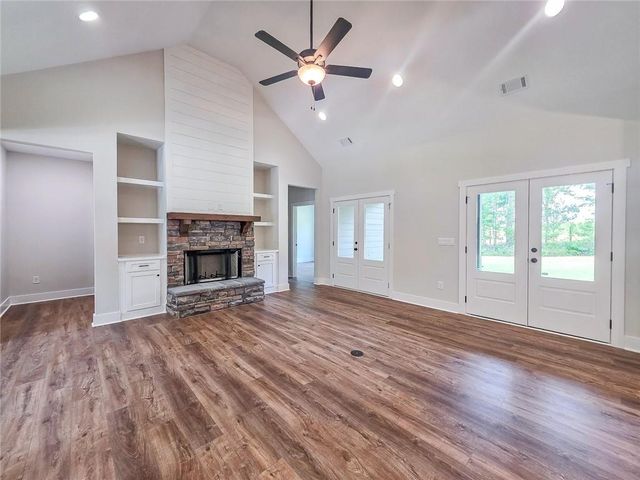 105 Holly Branch Path, Rockmart, GA 30153