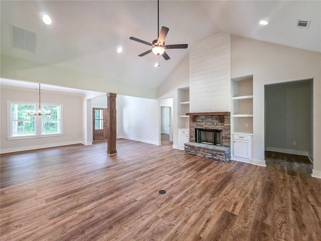 105 Holly Branch Path, Rockmart, GA 30153