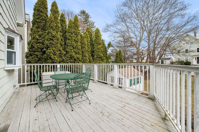 54 Rowland St, Marblehead, MA 01945