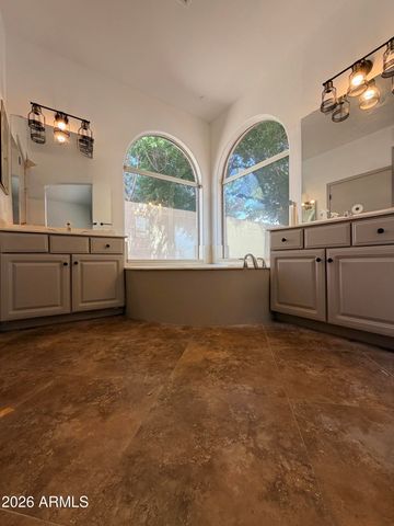 5215 W TONOPAH Drive, Glendale, AZ 85308