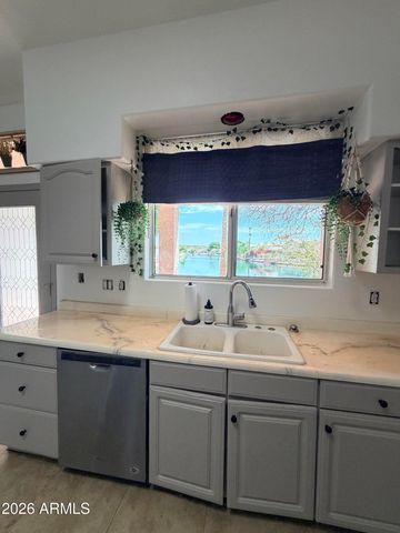 5215 W TONOPAH Drive, Glendale, AZ 85308