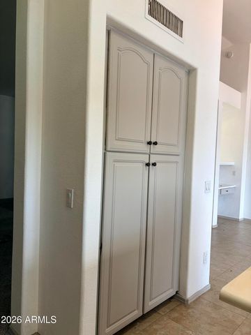 5215 W TONOPAH Drive, Glendale, AZ 85308