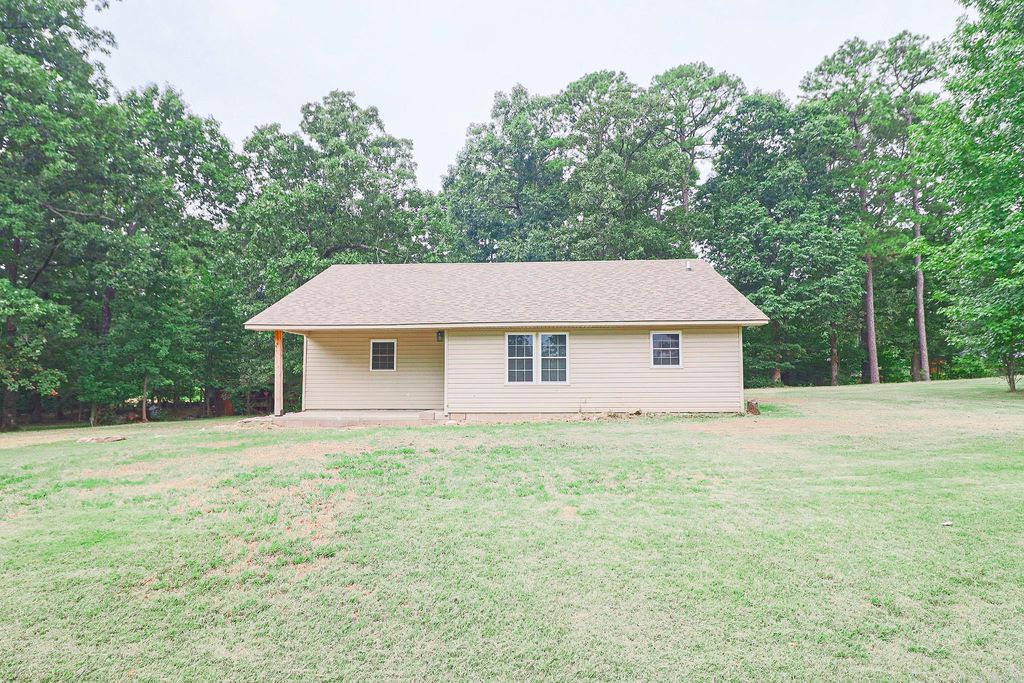 200 County Road 772, Jonesboro, AR 72405