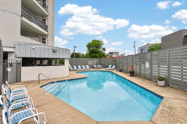 900 19th Ave S Apt 905, Nashville, TN 37212