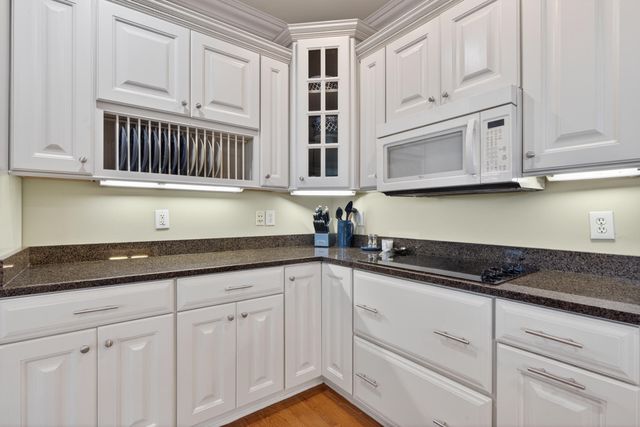 2228 Barnwell Lane, Lexington, KY 40513