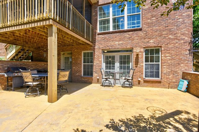 2228 Barnwell Lane, Lexington, KY 40513