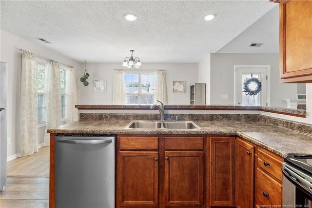 1430 Mingary Avenue, Hope Mills, NC 28306