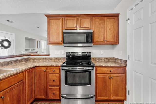 1430 Mingary Avenue, Hope Mills, NC 28306
