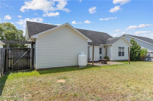 1430 Mingary Avenue, Hope Mills, NC 28306