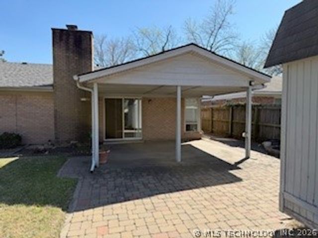 8227 E 38th Street, Tulsa, OK 74145