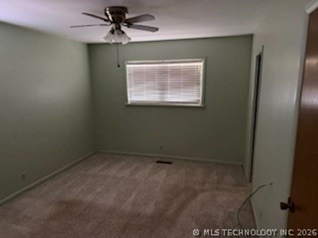 8227 E 38th Street, Tulsa, OK 74145