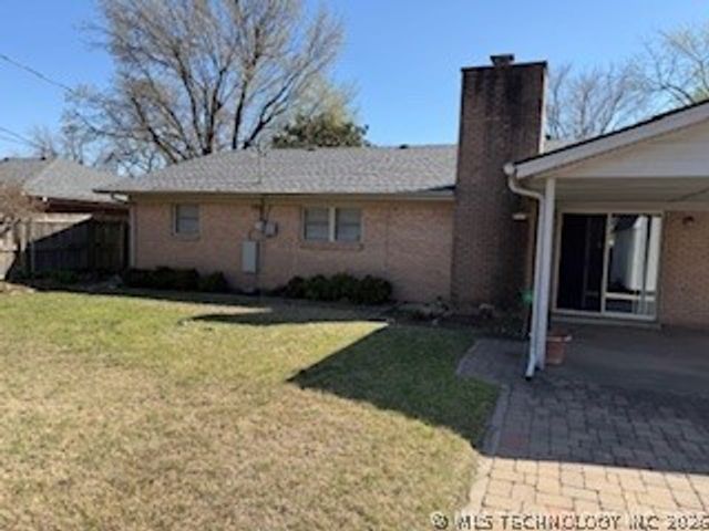 8227 E 38th Street, Tulsa, OK 74145