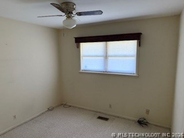 8227 E 38th Street, Tulsa, OK 74145