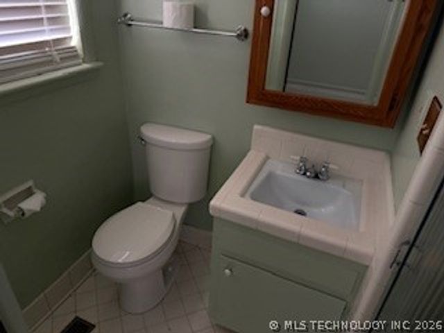 8227 E 38th Street, Tulsa, OK 74145