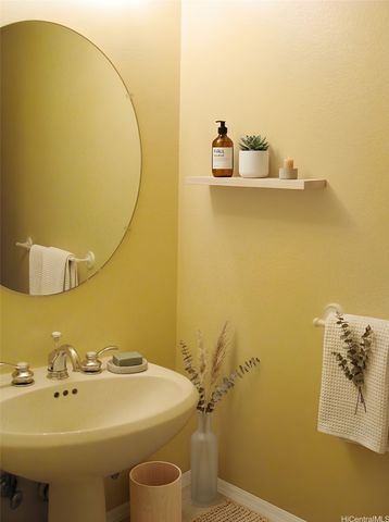 91-255 Lukini Place 35, Ewa Beach, HI 96706