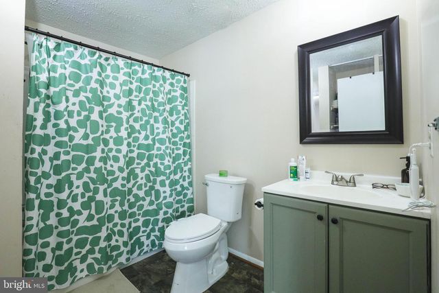 13568 BENTLEY CIR, Woodbridge, VA 22192