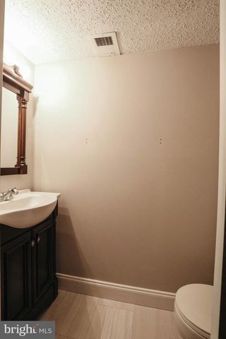 13568 BENTLEY CIR, Woodbridge, VA 22192