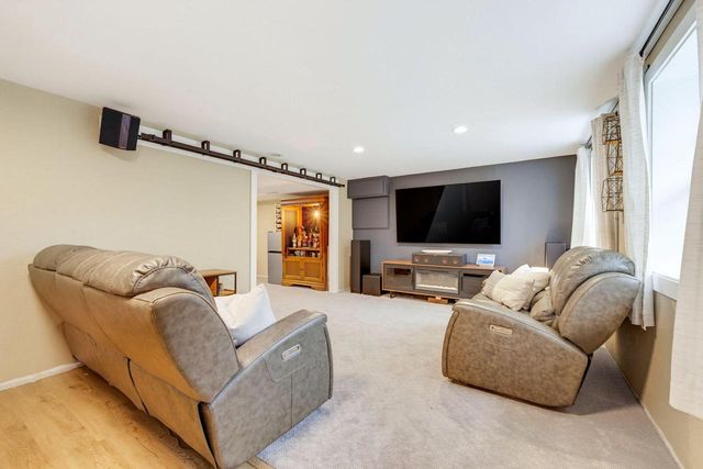 739 N Moreland BOULEVARD, Waukesha, WI 53188