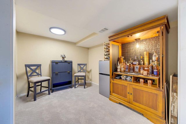 739 N Moreland BOULEVARD, Waukesha, WI 53188