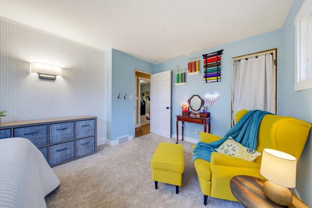 739 N Moreland BOULEVARD, Waukesha, WI 53188
