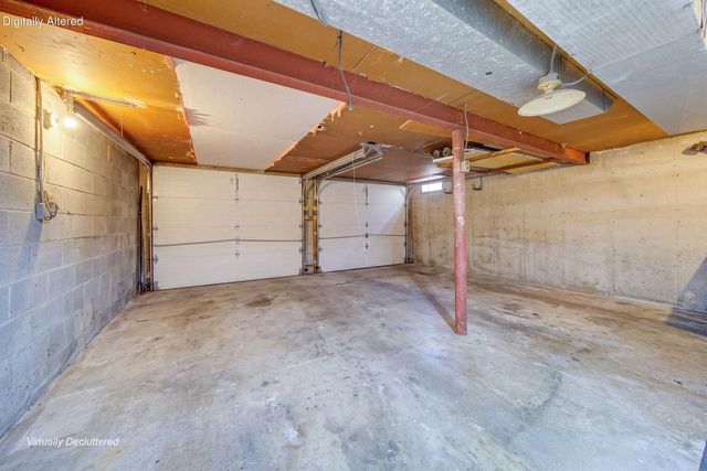 739 N Moreland BOULEVARD, Waukesha, WI 53188