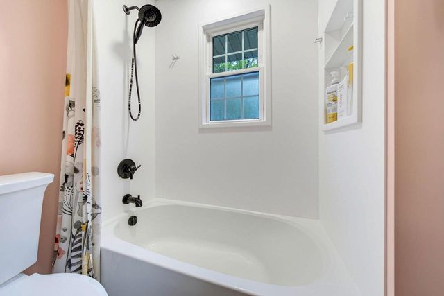 739 N Moreland BOULEVARD, Waukesha, WI 53188