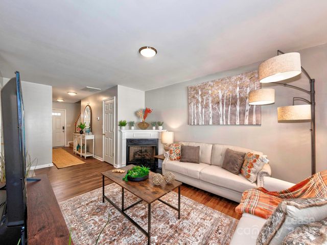 11316 Morgan Valley Lane, Charlotte, NC 28270