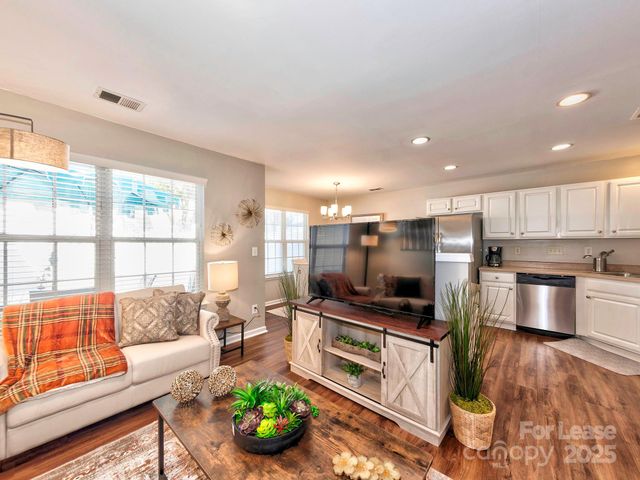 11316 Morgan Valley Lane, Charlotte, NC 28270