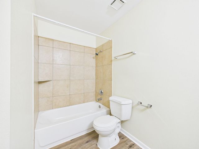 12642 Ashford Meadow Drive D, Houston, TX 77082