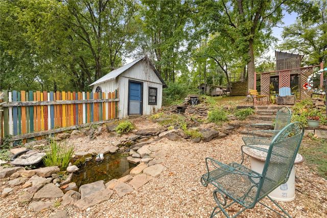 4407 Highway 16, Elkins, AR 72727