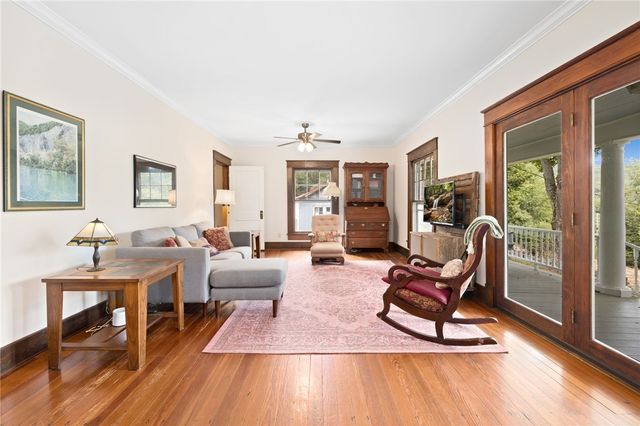 4407 Highway 16, Elkins, AR 72727