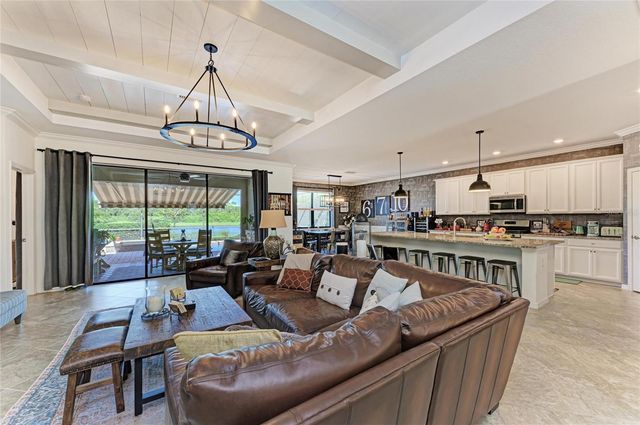 17009 POLO TRAIL, Bradenton, FL 34211