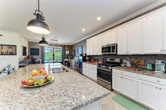 17009 POLO TRAIL, Bradenton, FL 34211