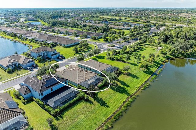 17009 POLO TRAIL, Bradenton, FL 34211