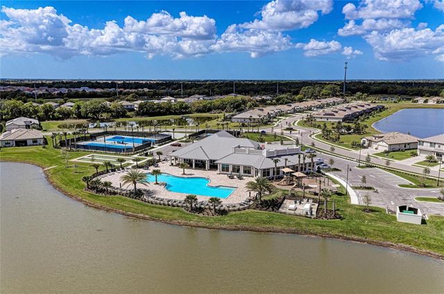 17009 POLO TRAIL, Bradenton, FL 34211
