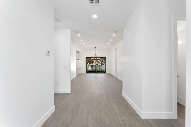 478 NW 1st Avenue, Deerfield Beach, FL 33441