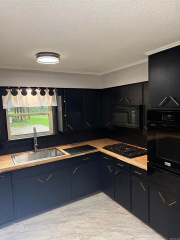 104 Oakcrest Street, Hot Springs, AR 71901