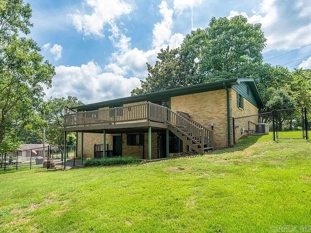 104 Oakcrest Street, Hot Springs, AR 71901