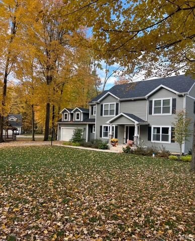 51275 Crooked Oak Drive, Granger, IN 46530