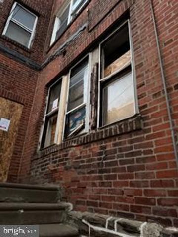 444-446 W ROOSEVELT BLVD, Philadelphia, PA 19120