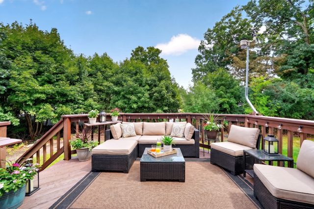 24 Lisa Rd 24, Randolph, MA 02368