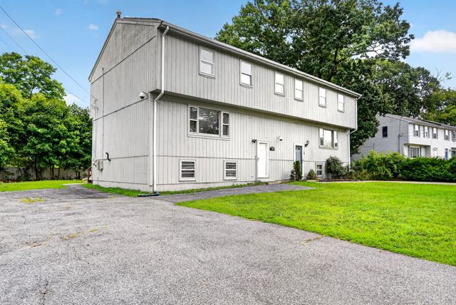 24 Lisa Rd 24, Randolph, MA 02368