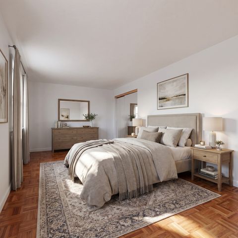 24 Lisa Rd 24, Randolph, MA 02368