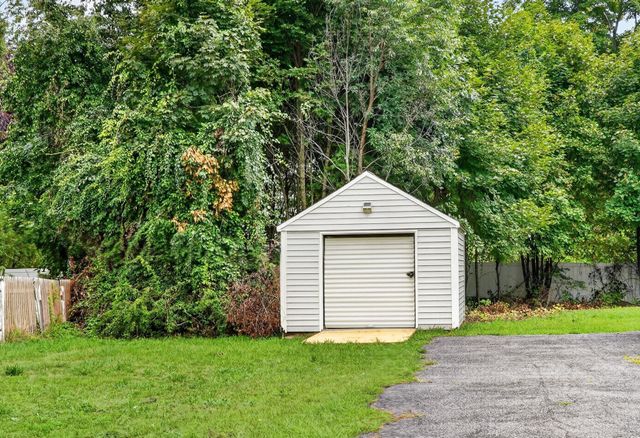 24 Lisa Rd 24, Randolph, MA 02368