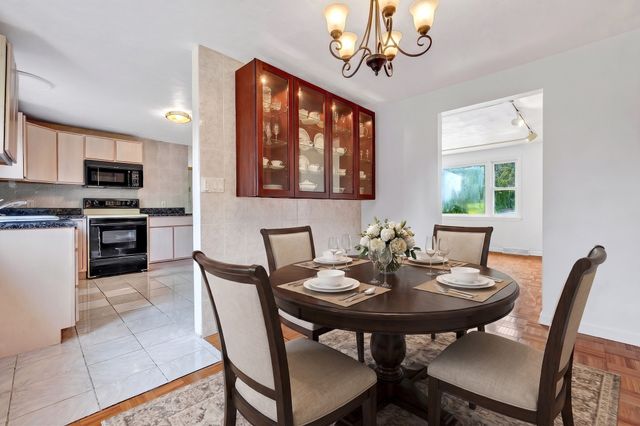 24 Lisa Rd 24, Randolph, MA 02368