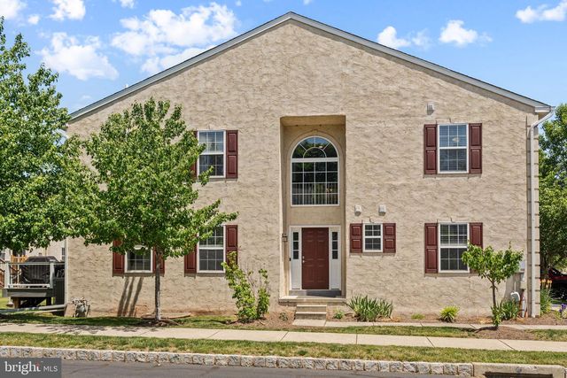 101 RIVERSIDE DR, Red Hill, PA 18076