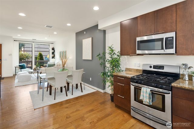 1232 N Northgate Way, Seattle, WA 98133
