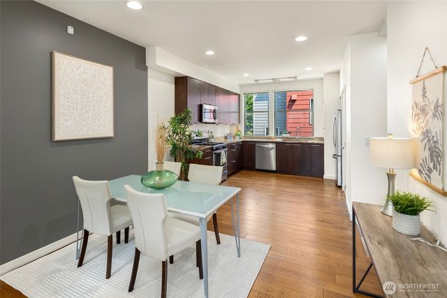 1232 N Northgate Way, Seattle, WA 98133