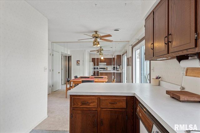 108 BROOKSIDE Place, Springfield, IL 62704