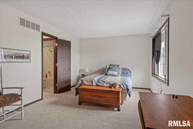 108 BROOKSIDE Place, Springfield, IL 62704